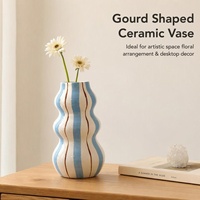 Vase en céramique en forme de gourde, peint à la main, à rayures colorées, décoration minimaliste nordique pour la maison, centre de table, cadeau