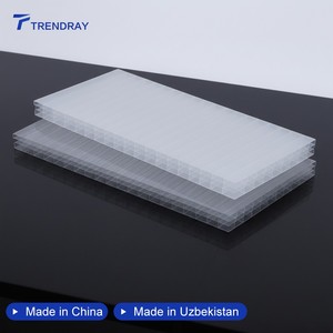 <span class=keywords><strong>Plaque</strong></span> alvéolaire rectangulaire en <span class=keywords><strong>polycarbonate</strong></span> de 20 mm et 30 mm à bon prix pour panneaux de construction, <span class=keywords><strong>plaque</strong></span> de connexion PC - Product Image 1