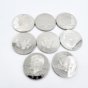 Truco con moneda de 50 centavos, moneda mágica, moneda conmemorativa estadounidense, dólar estadounidense, accesorio de ferromagnetismo para trucos de magia de primer plano con moneda de medio dólar - Product Image 2