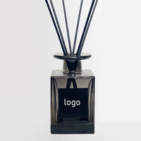 Flacon diffuseur en verre transparent carré de qualité supérieure pour le stockage de parfums d'intérieur et les recharges de senteurs personnalisées