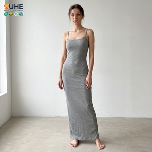 ชุดเดรสยีนส์ลำลองแบบเป็นมิตรต่อสิ่งแวดล้อมสำหรับผู้หญิง SUHE แขนกุด สีพื้น สไตล์สตรีทแวร์ ยาวคลุมเท้า สายปรับได้ คอเหลี่ยม ไซส์เล็ก - Product Image 1