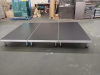 Scène extérieure simple et mobile en aluminium pour événements, gradins et podiums de studio
