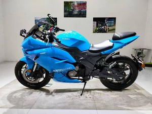 <span class=keywords><strong>Moto</strong></span> <span class=keywords><strong>sportive</strong></span> Ducati d'occasion <span class=keywords><strong>2021</strong></span>, 400 cm³, refroidissement par eau, moteur bicylindre, essence, <span class=keywords><strong>moto</strong></span> de course sur route - Product Image 5