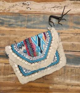 กระเป๋าโบโฮ บันจารา งานปักมือคุณภาพพรีเมียม กระเป๋าสะพายไหล่สไตล์ชาติพันธุ์ ทำมือ สำหรับใช้ในชีวิตประจำวัน มีจำหน่ายในราคาที่ดีที่สุด - Product Image 4