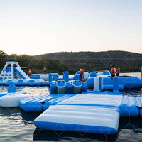 Parc aquatique de plage géant commercial parc aquatique gonflable jouets flottants de taille personnalisée installations d'amusement pour adultes pour la natation