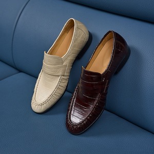 Mocasines de Cuero Genuino Beige para Hombre, Zapatos Planos Casuales de Primavera, Suela de Goma, Cómodos para Conducir, Sin Cordones - Product Image 4
