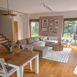 Plancher flottant à bas prix populaire dans les usines chinoises, Plancher <span class=keywords><strong>stratifié</strong></span> PISO à prix réduit 8mm HDF AC3 renforcé - Product Image 3