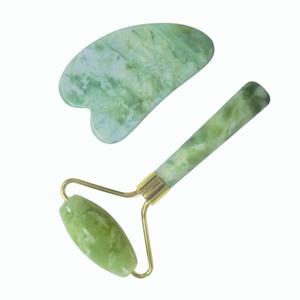 Ensemble de massage en pierre Jia Cui, rouleau facial manuel avec Gua Sha en forme de cœur pour la beauté à domicile et les spas - Product Image 3