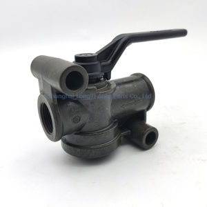 Robinet d'arrêt de remorque d'origine 4520021320 A0004291431 1912315 88512306200 5000241986 1912315 Pièces de système de freinage pneumatique pour camion - Product Image 4