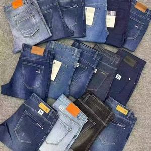 สินค้าคงคลังเสื้อผ้า, กางเกงยีนส์ลำลองผู้ชาย, กางเกงยีนส์ขาดทรงกระบอกเข้ารูป, แบรนด์ดัง, ราคาถูก, สินค้าเกินพิกัด, กางเกงยีนส์ - Product Image 1