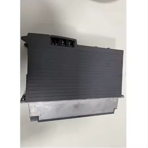 Repuestos Originales Japoneses MITSUBISHI MDS-EH-V3-40, Controlador de Alto Voltaje de 3 Ejes - Product Image 3