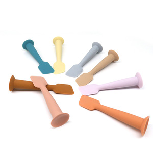 Espátula para Bebés Recién Nacidos, Cepillo de Silicona Suave para la Cadera del Bebé con Succión, Aplicador de Crema para Pañales - Product Image 5