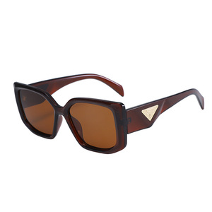 Trendy Luxury Designer Square Frame Sun <strong>Glasses</strong> High Quality Colour Shades <strong>Glasses</strong> Wholesale Anti-Reflective Women Sunglasses - Product Image 2