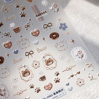 Décorations d'ongles 3D DIY Ours Mignon, Autocollants Adhésifs pour Ongles en Relief Tridimensionnel Motif Petit Ours de Dessin Animé, Style Solide