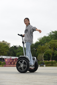 สกู๊ตเตอร์ไฟฟ้าทรงตัวอัตโนมัติรุ่น City Model Smart มีจำหน่ายในสต็อก - Product Image 4