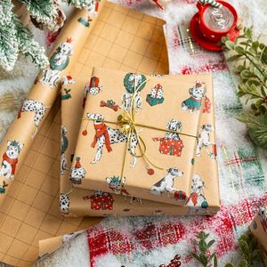 Rollo de papel de regalo navideño Kraft de 17 pulgadas x 32,8 pies con diseño de perro dámileno, papel marrón para envolver regalos navideños - Product Image 2