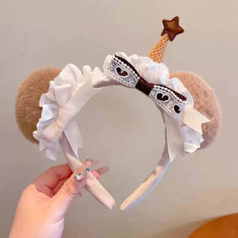 Curry bear ice cream