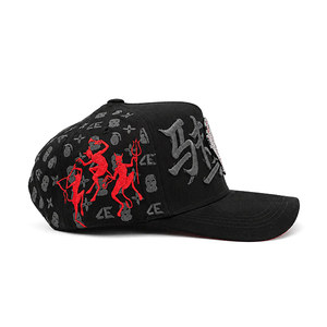 Casquette de baseball personnalisée de luxe en daim avec épingles métalliques, patch en cuir, strass en cristal et logo brodé 3D Florentine de qualité supérieure - Product Image 3