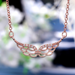 Collar con colgante de ala de pluma para mujer, joyería elegante y a la moda - Product Image 6