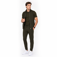 Ensemble de survêtement 3 pièces pour homme en coton mercerisé : T-shirt, pantalon de survêtement et gilet – Vêtements de sport décontractés et athleisure personnalisables avec logo – Vente en gros