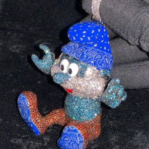 Élégant collier à pendentif en diamant fait main pour les femmes Cadeau de bijoux de luxe pour les occasions spéciales - Product Image 2