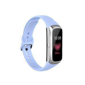 สีทึบคุณภาพสูงสำหรับ <span class=keywords><strong>Samsung</strong></span> <span class=keywords><strong>Galaxy</strong></span> <span class=keywords><strong>Fit</strong></span> <span class=keywords><strong>SM</strong></span>-<span class=keywords><strong>R370</strong></span>อะแดปเตอร์เหล็กสร้อยข้อมือกีฬาซิลิโคนเปลี่ยนวงนาฬิกา - Product Image 2