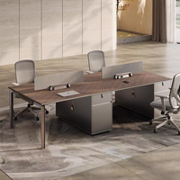 Postes de travail modernes, ergonomiques, personnalisés, écologiques, durables, résistants à l'eau, bureaux, cloisons, postes de travail pour 4 personnes