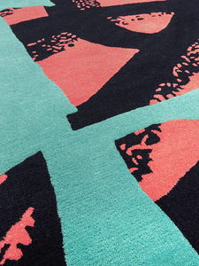 Alfombras artesanales hechas a mano con lana de Nueva Zelanda para un estilo interior premium y proyectos de decoración de lujo para el hogar. - Product Image 4