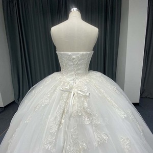 ANY266 Vestido de Novia Clásico Color Marfil, Estilo Princesa - Product Image 5