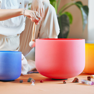 Bols chantants en quartz de haute pureté, personnalisés par Jinfang, pour la méditation - Product Image 2