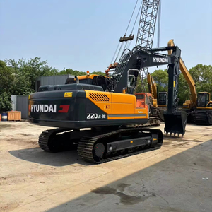 Excavatrice d'occasion HYUNDAI 220LC-9S Prix avantageux excellentes performances Excavatrice d'occasion HYUNDAI à vendre - Product Image 1