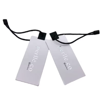 Étiquettes suspendues personnalisées multi-styles en papier pour vêtements, étiquettes superposées personnalisées avec logo et cordon, vente en gros pour marques de mode
