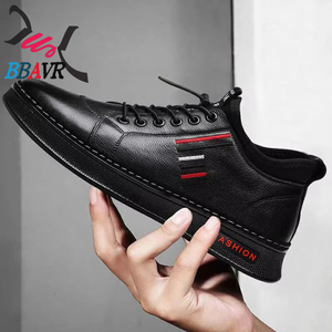 รองเท้ารุ่นล่าสุด รองเท้าผู้ชายใส่สบาย รองเท้าลำลองแบบแบน - Product Image 3