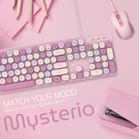 Keyboard dan Mouse Nirkabel Warna-warni Pink Lucu 104 Tombol Ukuran Penuh Model Mesin Ketik dengan Keycap Bulat untuk Komputer Laptop Desktop