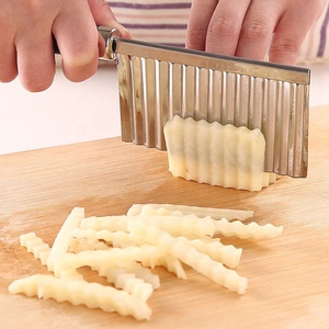 Gadget de cocina Artículos para <span class=keywords><strong>el</strong></span> hogar Patata Herramienta con bordes ondulados Gadget de cocina de acero inoxidable Corte de frutas y verduras <span class=keywords><strong>Práctico</strong></span> - Product Image 3