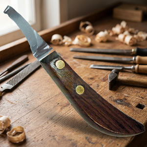 Cuchillo para Pezuñas Estrechas NVC con Mango de Plástico para Herradores de Caballos, Modelo 2-350-33 - Product Image 2