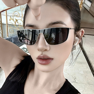 Lunettes de soleil tendance en métal pour femme, protection UV400, monture intégrale, protection solaire adulte 2025 - Product Image 2