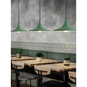 Lámpara colgante verde de estilo nórdico Pedrali, control de interruptor redondo Led E27 para comedor, uso comercial - Product Image 3