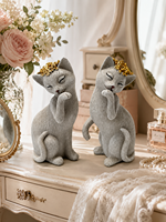 Statue de chat en résine dorée avec couronne de fleurs, figurine d'animal mignonne, sculpture de table pour chambre à coucher, décoration de la Saint-Valentin, cadeau pour la maison