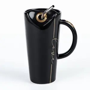 Hot Sale 480ML Heart Shaped Ceramic Mug Luxury High Feet Ceramic Mug Ceramic Coffee Travel Mug