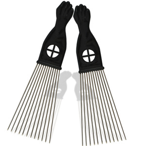Peine para masaje del cuero cabelludo Playboy, forma de puño de acero inoxidable para el cuidado del cabello en salones y alivio del cuero cabelludo - Product Image 5