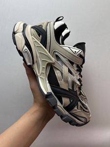 Chaussures de sport décontractées haut de gamme pour hommes 2026 – Style course, design de luxe, amorti, empeigne en maille, anti-odeur - Product Image 3