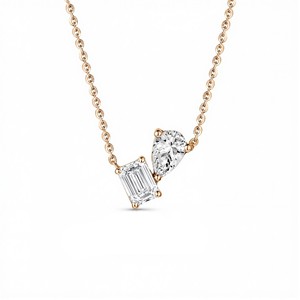 Joyería Fina Toi Et Moi, Colgante de Diamante de Laboratorio con Corte Esmeralda y Corte Pera, Diamantes Cultivados en Laboratorio con Dos Piedras Anguladas Modernas - Product Image 1
