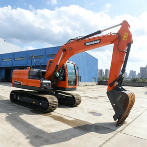 Excavatrice hydraulique sur chenilles DX130 de 13 tonnes, directement de l'usine, fiable et performante pour les travaux de construction lourds - Product Image 1