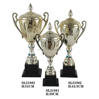 Trophée de sport en métal plaqué or et argent, gravé sur mesure, durable, imprimé en typographie, marque Phoenix, pour golf, football, badminton, vente en gros