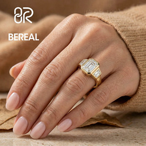 IGI Certified Vvs CVD Lab Grown Diamond Engagement <b>Ring</b> Women Custom <b>925</b> <b>Silver</b> Emerald Lab Created Diamond Trilogy <b>Ring</b> Jewelry - Product Image 2