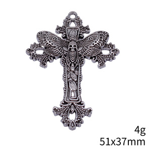Colgante de cruz con calavera de polilla de la muerte, 51x37mm, de aleación de zinc plateada antigua, con 1 presilla, para collar gótico - Product Image 3