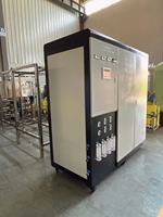 Machine de traitement de l'eau ultra-pure HMI 1000L/H Système RO+EDI+UV avec réservoir sous pression Pompe 1 an Moteur PLC Boîte