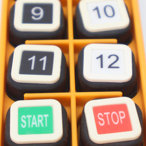 F24-18S 18-key Single-speed Stepper Crane Lifting <strong>Controller</strong> Switch, 12V Industrial <strong>Wireless</strong> Waterproof Remote Control. - Product Image 5