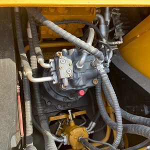 รถขุดมือสองราคาถูก SANY Sy235 23.5 ตัน ยี่ห้อจีน รถขุดไฮดรอลิก Sany235c แบบตีนตะขาบ มือสองจากจีน ขาย - Product Image 3